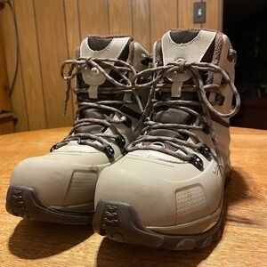 Merrill OptiWarm Women’s Size 8, Alluminum Excellent Condition​
